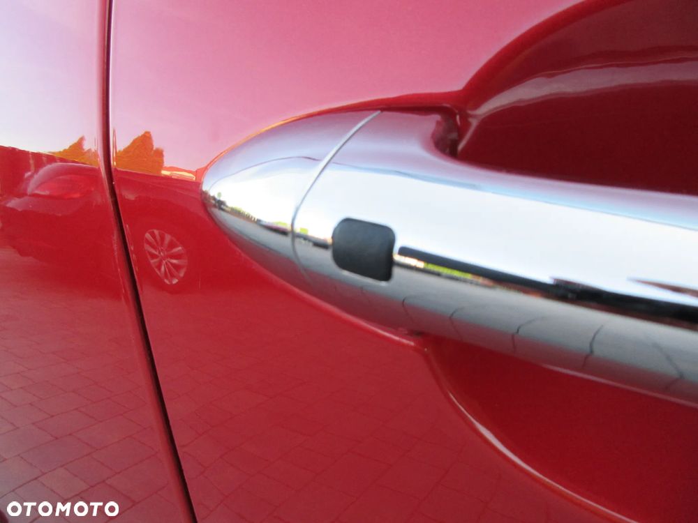 Kia Venga 1.6 CVVT Platinum Edition - 26