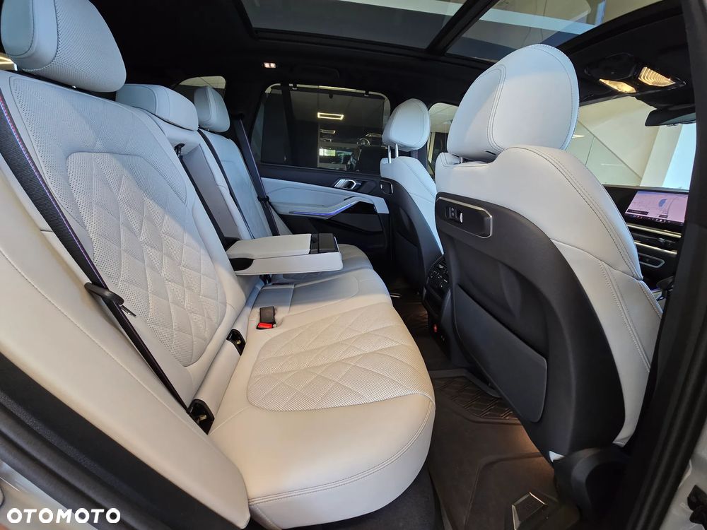 BMW X5 xDrive40d mHEV M Sport sport - 17