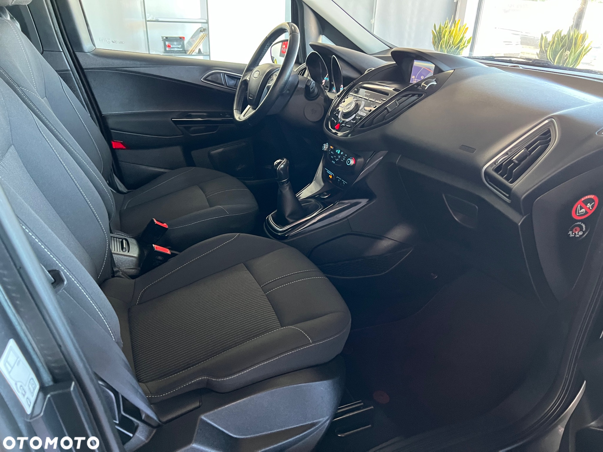 Ford B-MAX 1.0 EcoBoost Titanium - 28