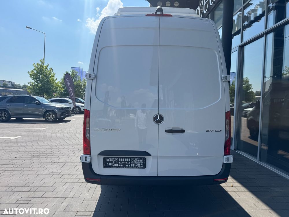 Mercedes-Benz Sprinter 517 Microbus 19+1+1 - 5