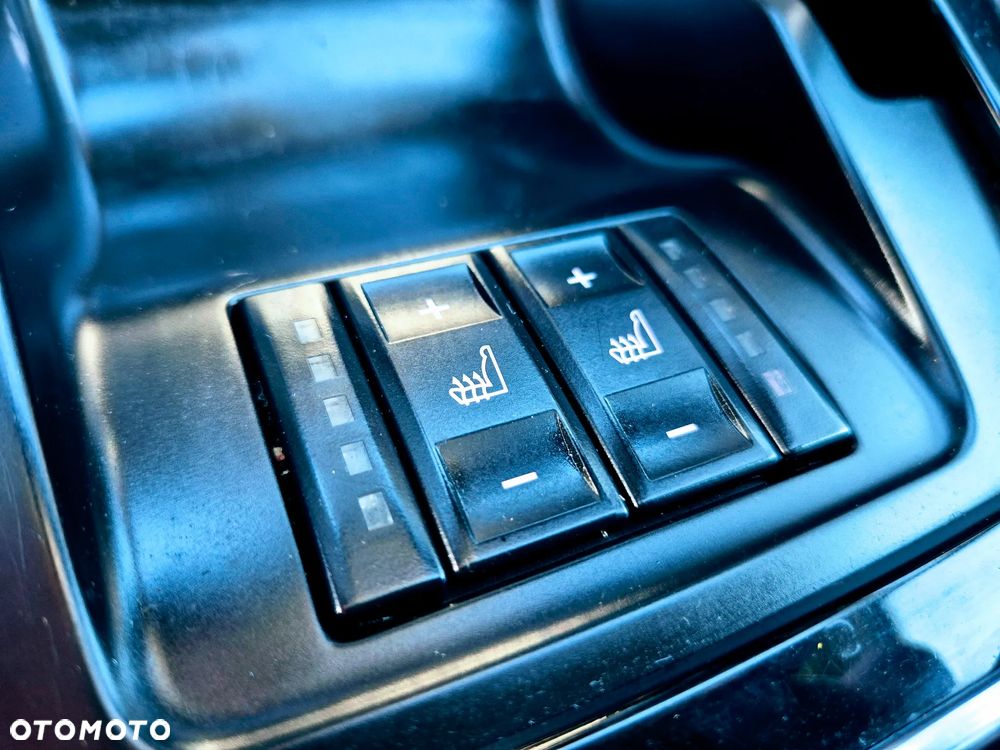 Ford S-Max 2.0 TDCi DPF Business Edition - 17