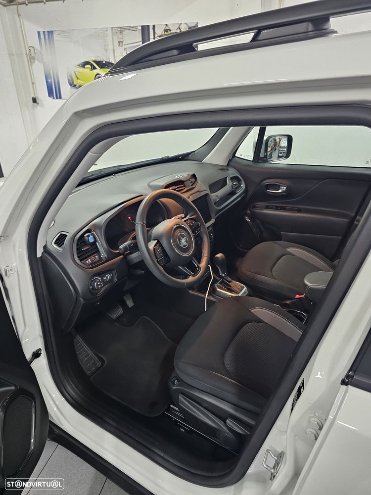 Jeep Renegade - 11
