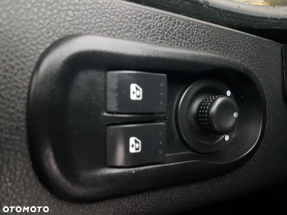 Renault MASTER NAJAZD 5M AUTOLAWETA KLIMA POMOC DROGOWA 6-BIEGÓW MANUAL KRAJOWY - 9