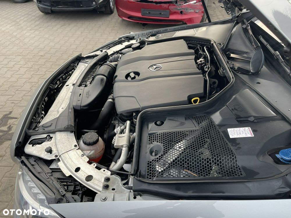 Mercedes-Benz Klasa C 220 d 4Matic 9G-TRONIC AMG Line - 18