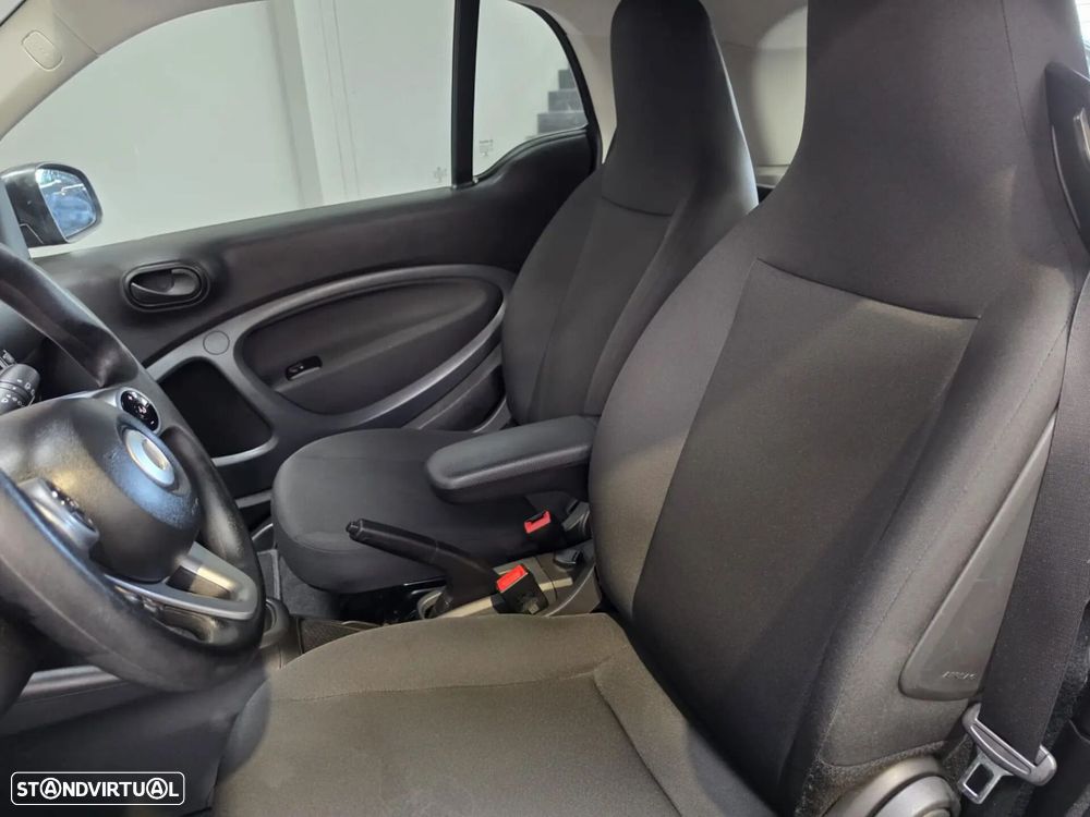 Smart ForTwo Coupé EQ passion - 18