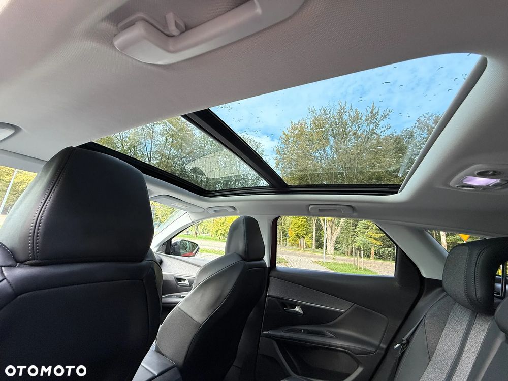 Peugeot 3008 1.5 BlueHDi Allure S&S EAT8 - 18
