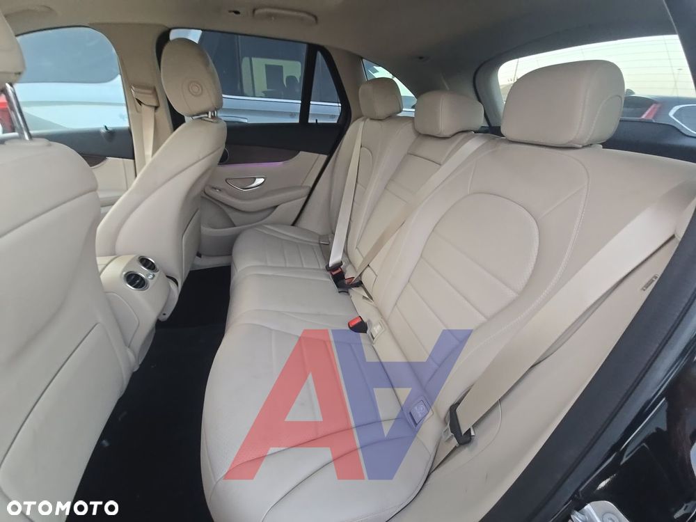 Mercedes-Benz GLC 300 4-Matic - 11