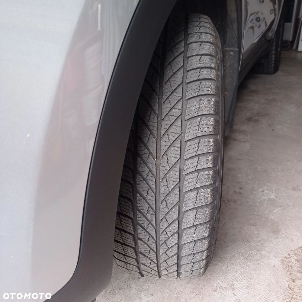 Kia Sportage 1.6 GDI L 2WD - 19