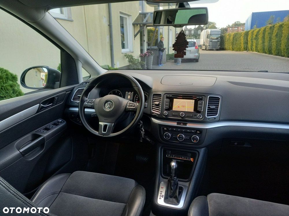 Volkswagen Sharan - 21