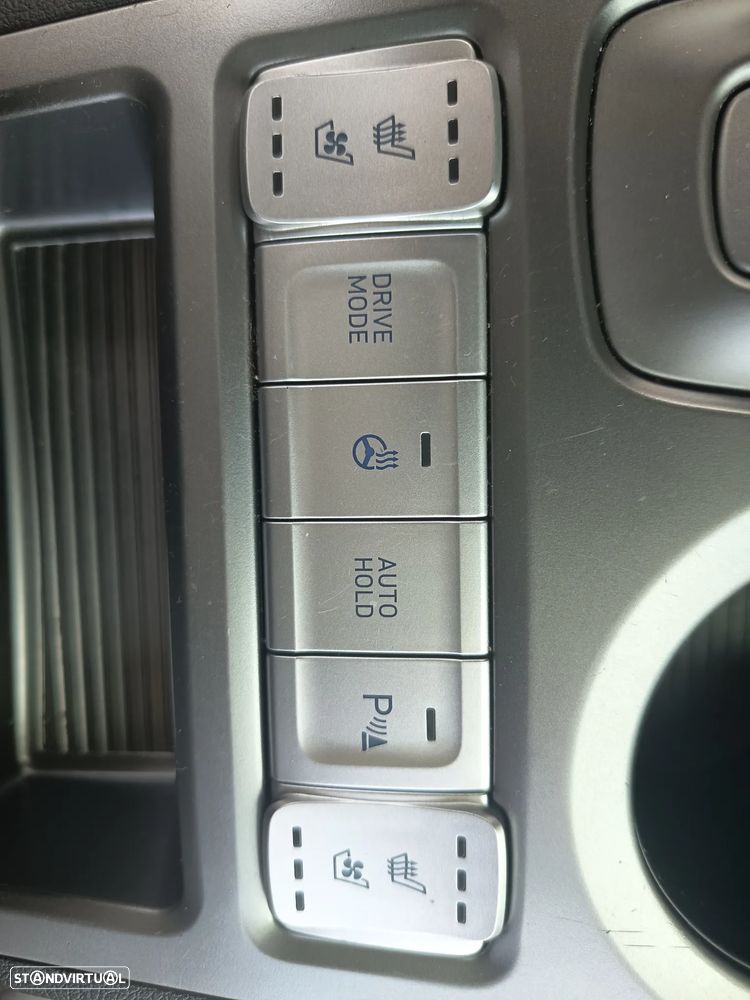 Hyundai Kauai 64 kWh Premium+LED - 13