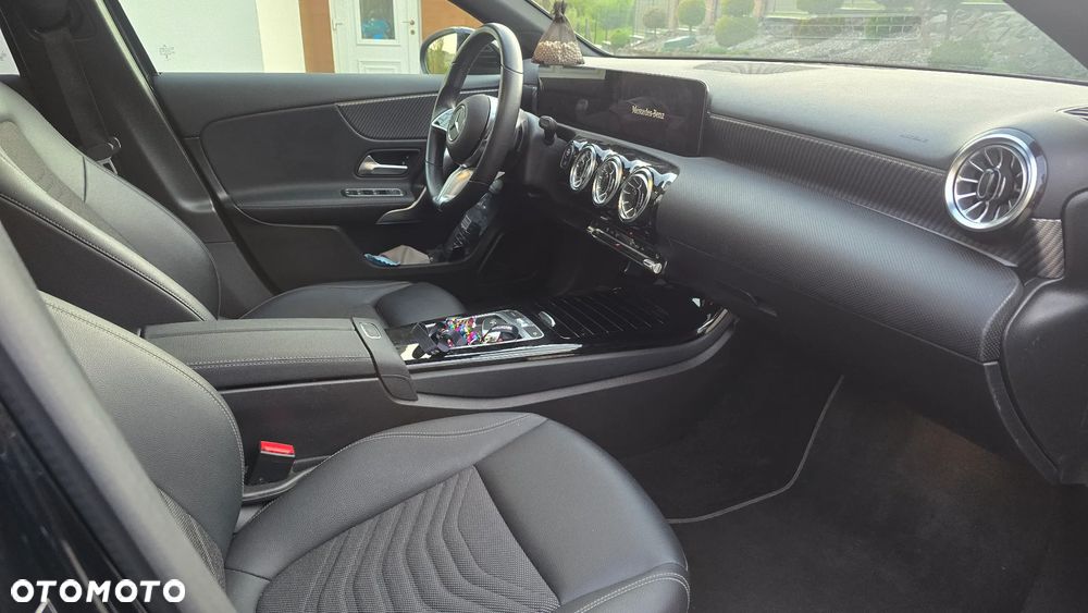 Mercedes-Benz Klasa A 180 d Style 8G-DCT - 18
