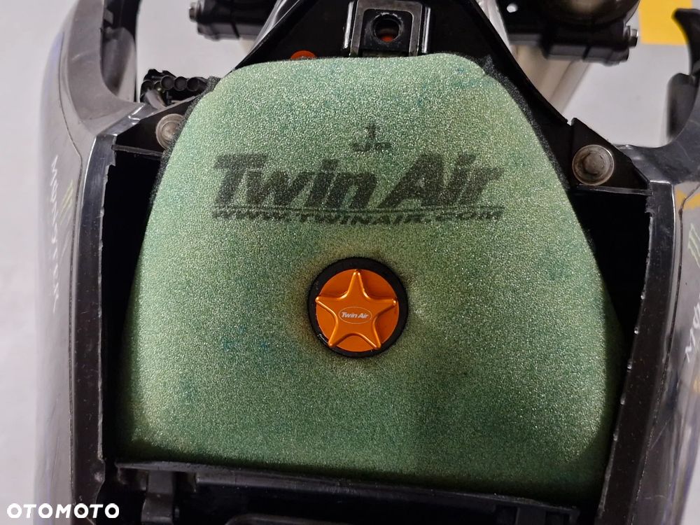 Yamaha YZ - 12