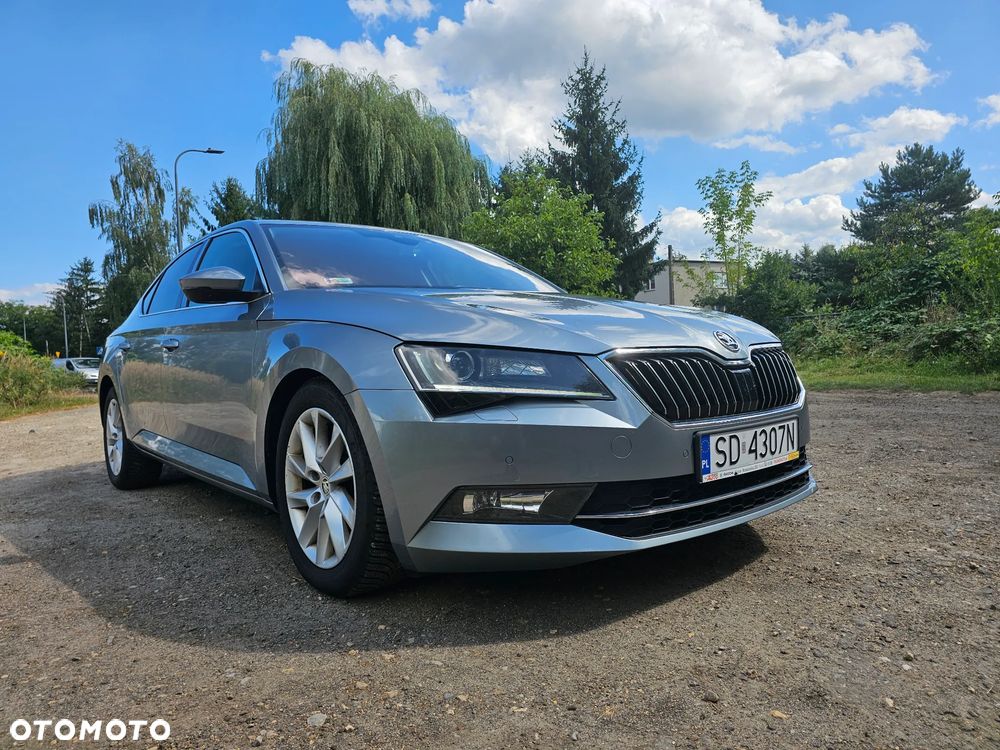Skoda Superb 2.0 TSI DSG Ambition - 27