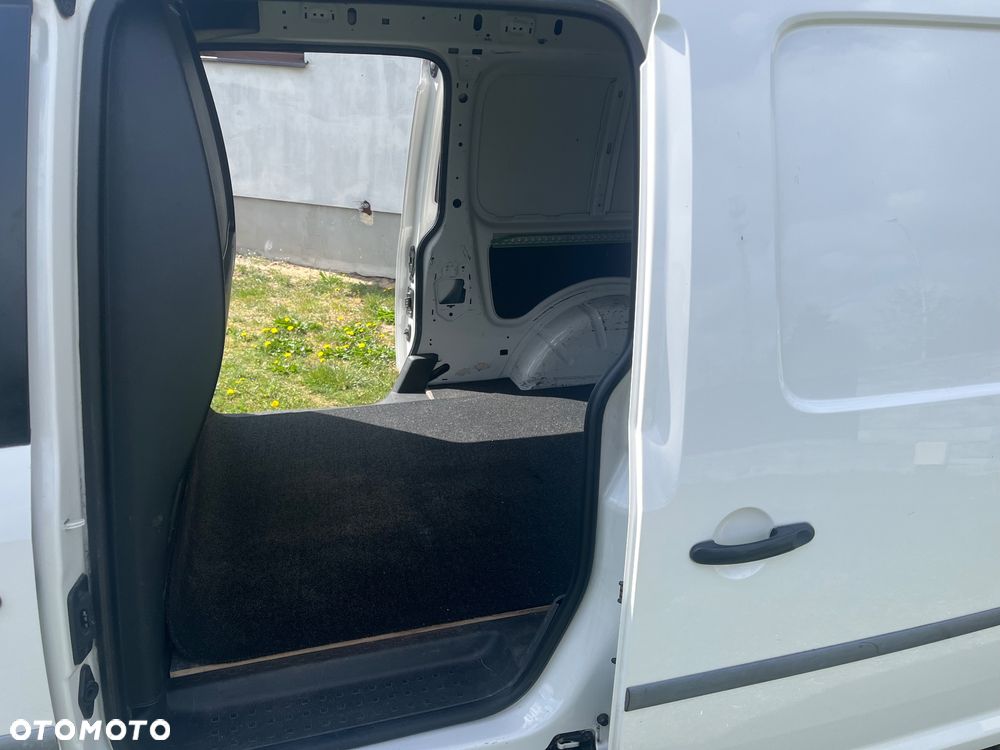 Volkswagen Caddy - 12