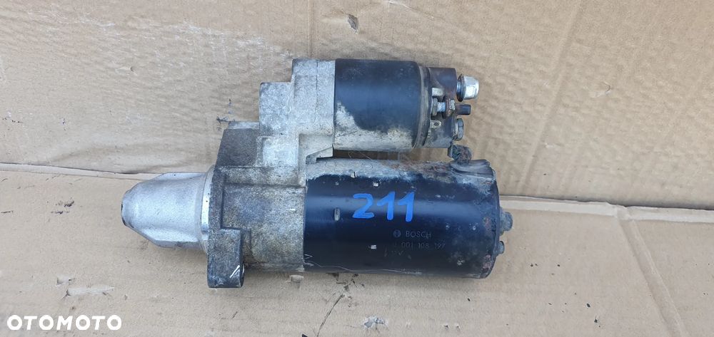 Rozrusznik starter silnika Mercedes E-Klasa W211 A00515165 - 1