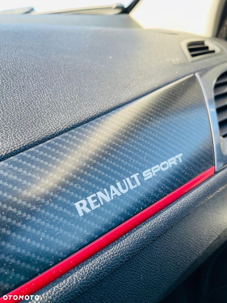 Renault Megane - 25