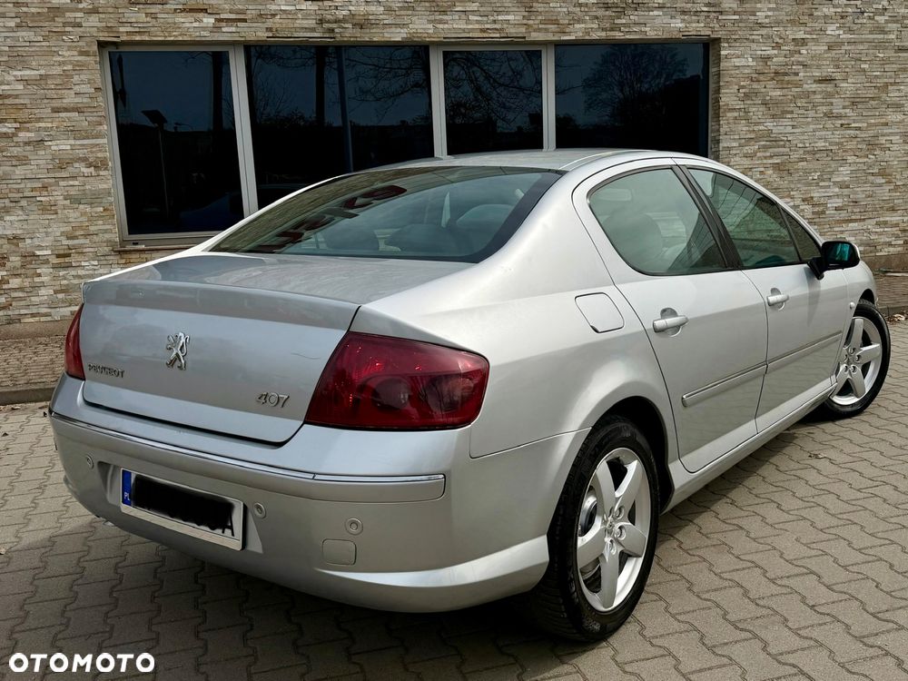 Peugeot 407 - 4