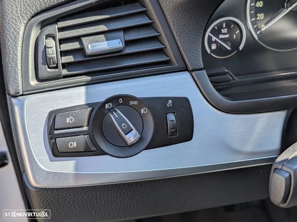 BMW 520 d Line Luxury Auto - 12