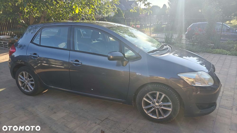 Toyota Auris 2008 photo 5