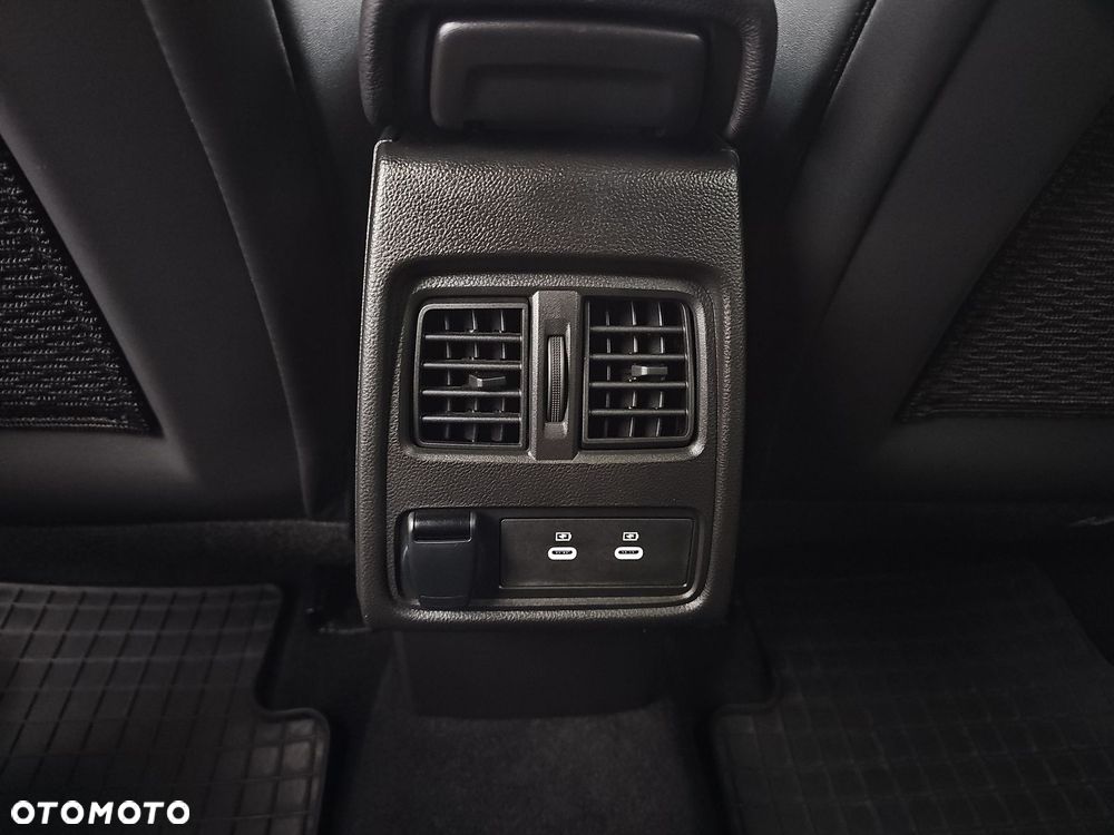 Renault Captur 1.0 TCe Techno - 30