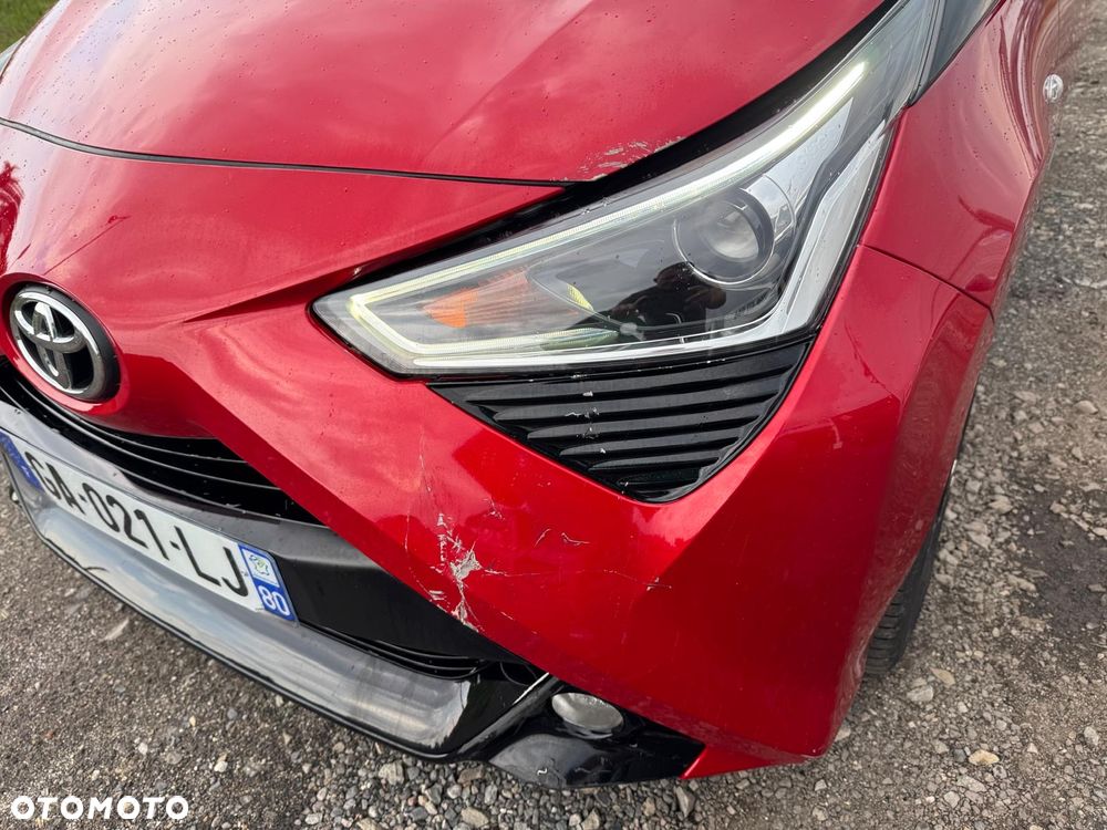 Toyota Aygo x.shift x-play connect - 9