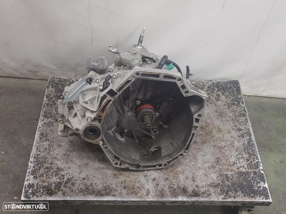 CAIXA DE VELOCIDADES NISSAN JUKE F15E REF. 3201000Q8K - 1