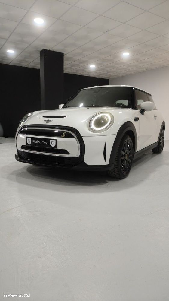 MINI 3 Portas Cooper SE Premium Essential