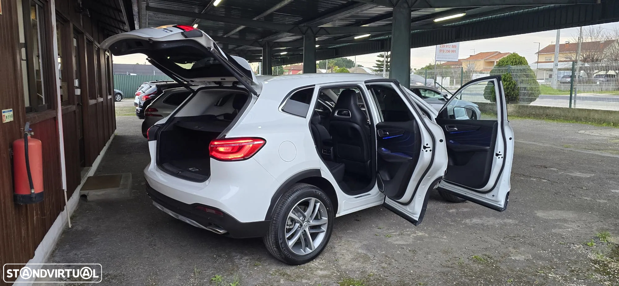 MG EHS 1.5 T-GDI Plug-in Hybrid Luxury - 47