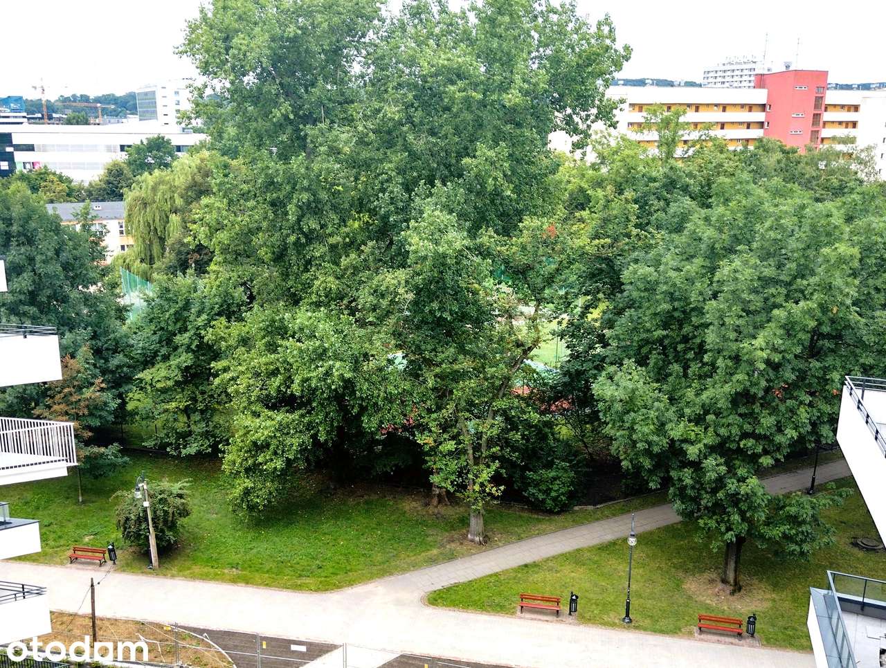 Super studio! Al. Kijowska 5, LEA TOWER, blisko AGH, centrum