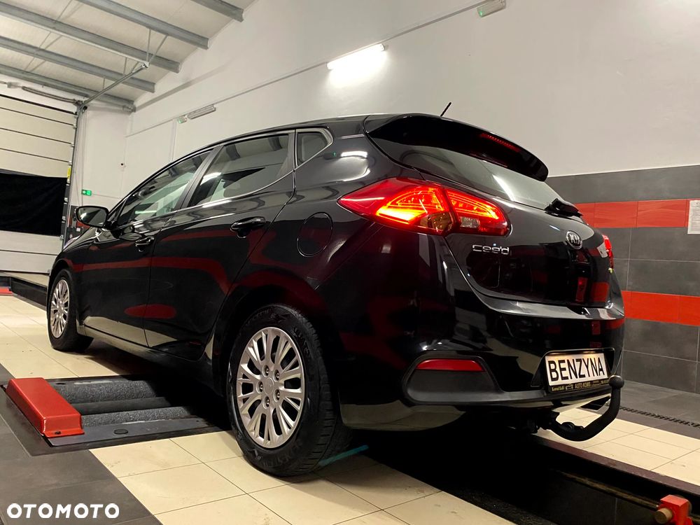 Kia Ceed 1.6 GDI Platinum Edition - 12