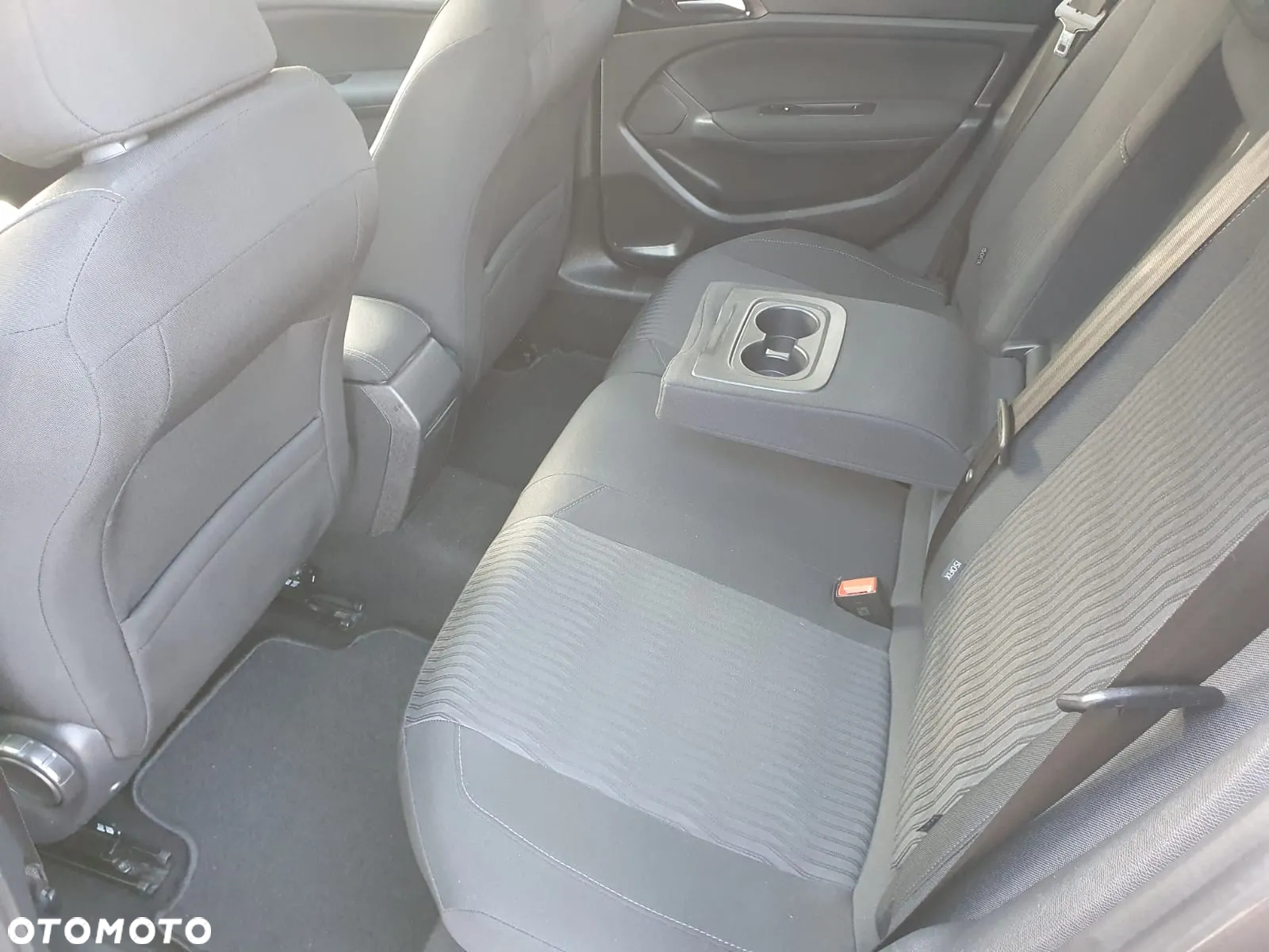 Peugeot 308 HDi FAP 150 Allure - 32
