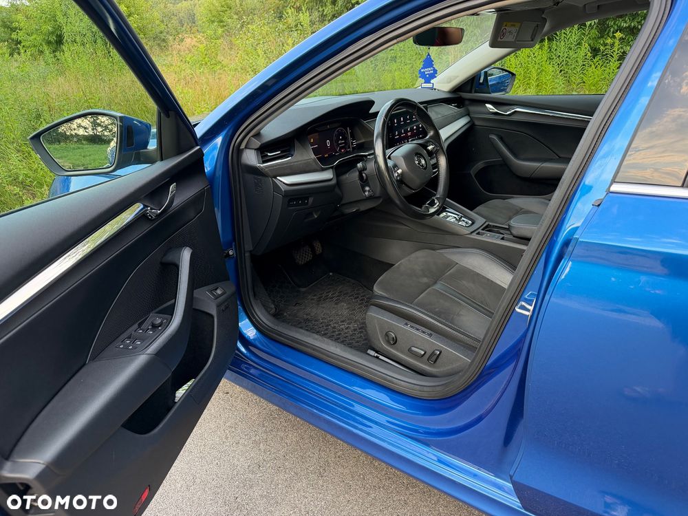 Skoda Octavia 2.0 TDI DSG Exclusive Plus - 9