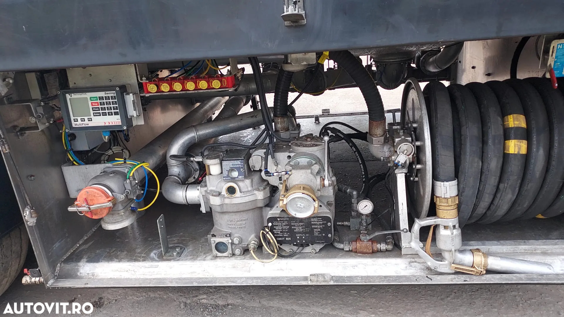 Kaessbohrer STB CT12 - 13