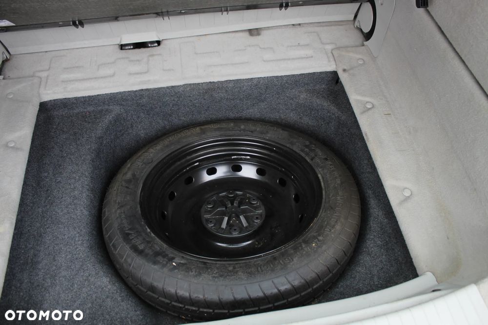 Mercedes-Benz Klasa B 180 CDI Autotronic - 18