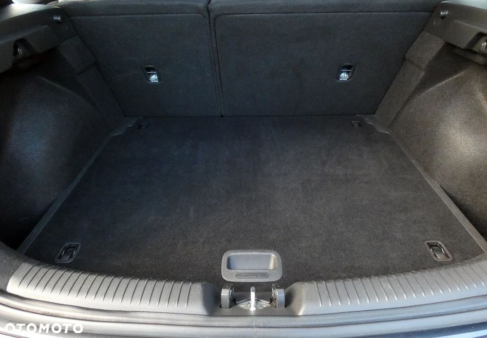 Hyundai i30 1.5 DPI Comfort - 23