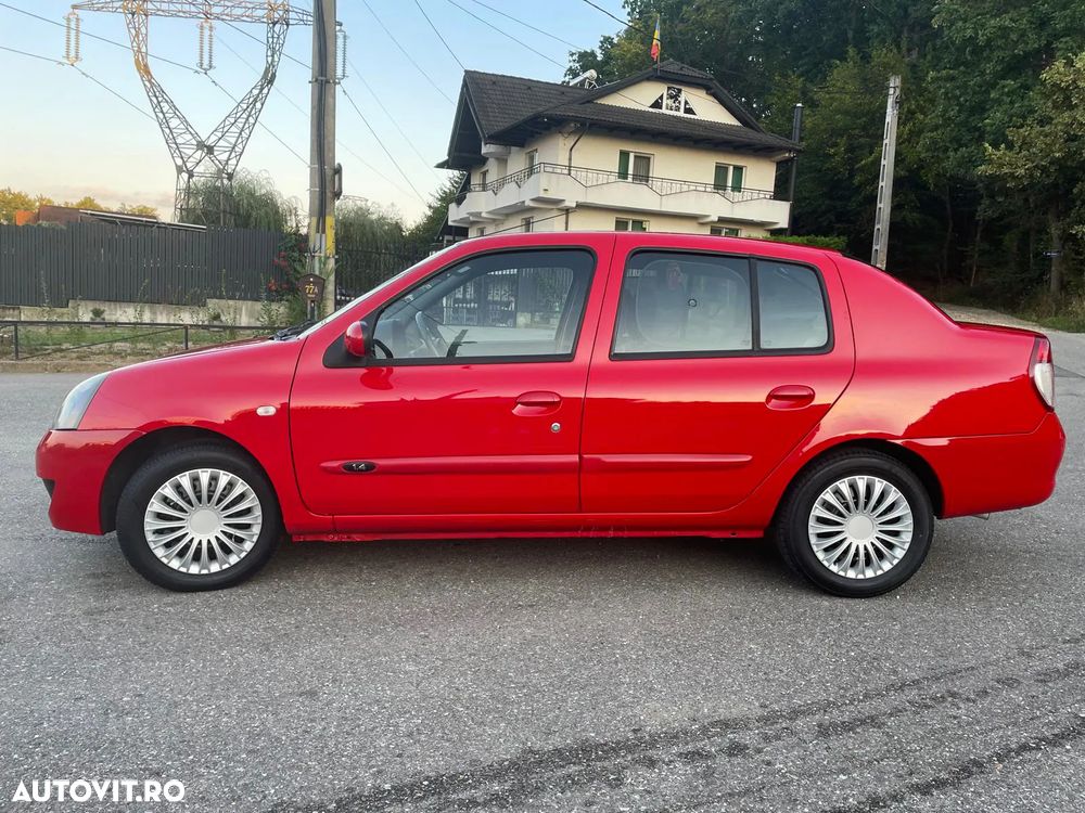 Renault Clio - 7