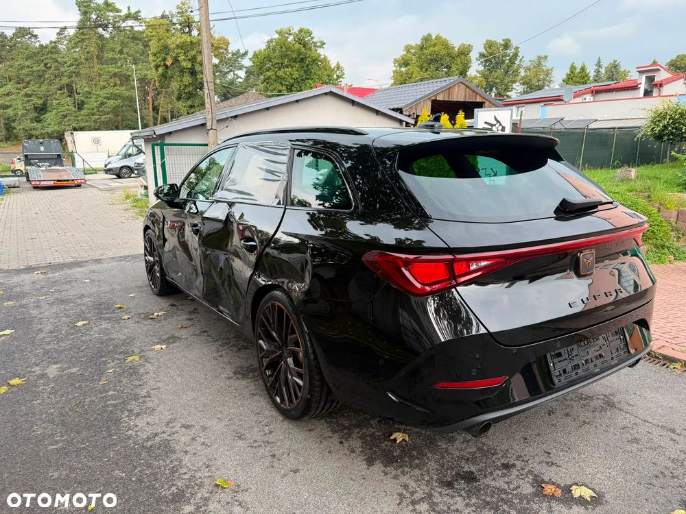 Cupra Leon 2.0 TSI DSG VZ - 4
