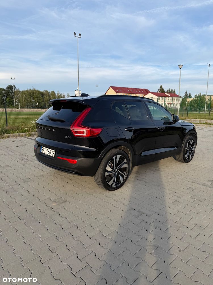 Volvo XC 40 B5 AWD Ultimate Dark - 5