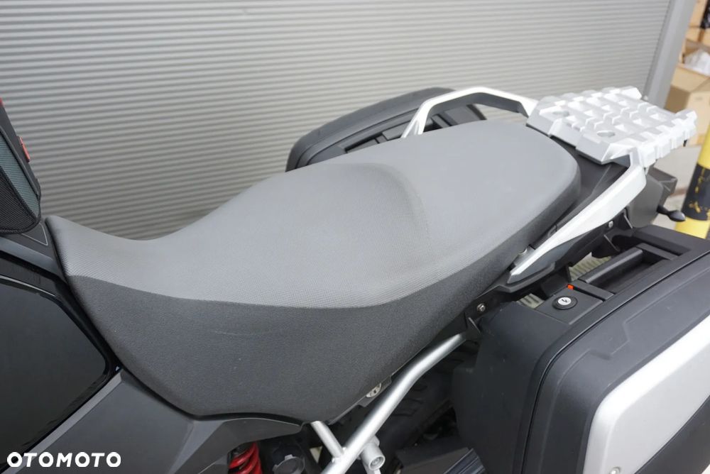 Suzuki V-STROM - 22