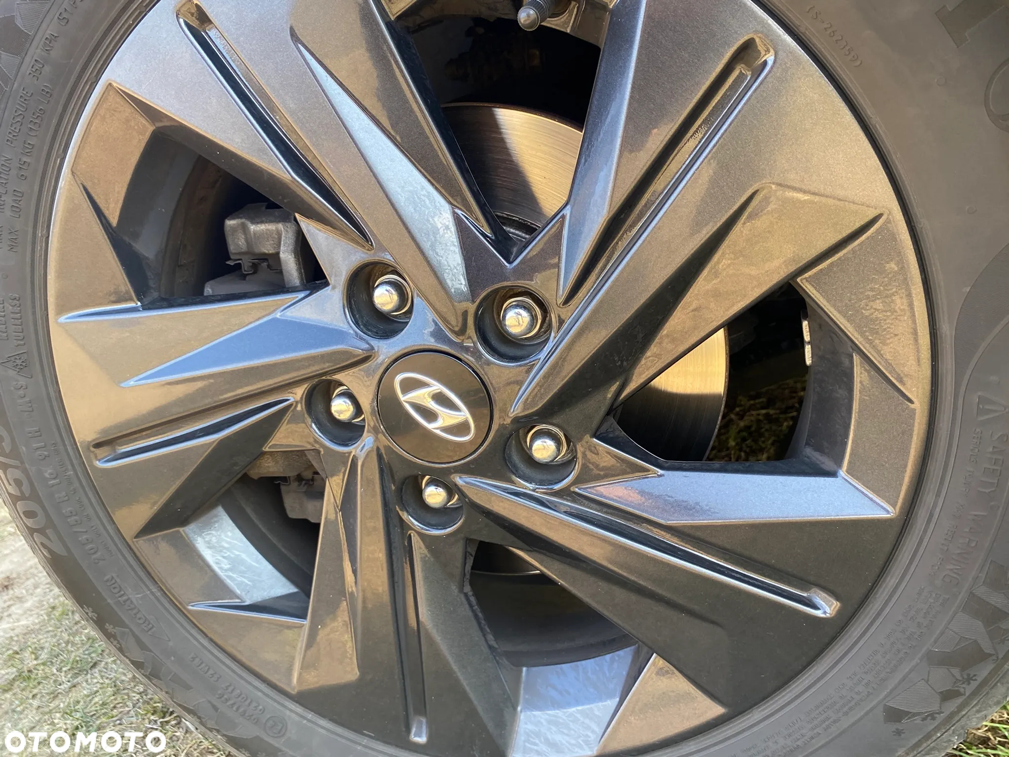 Hyundai Elantra 1.6 Smart CVT - 12