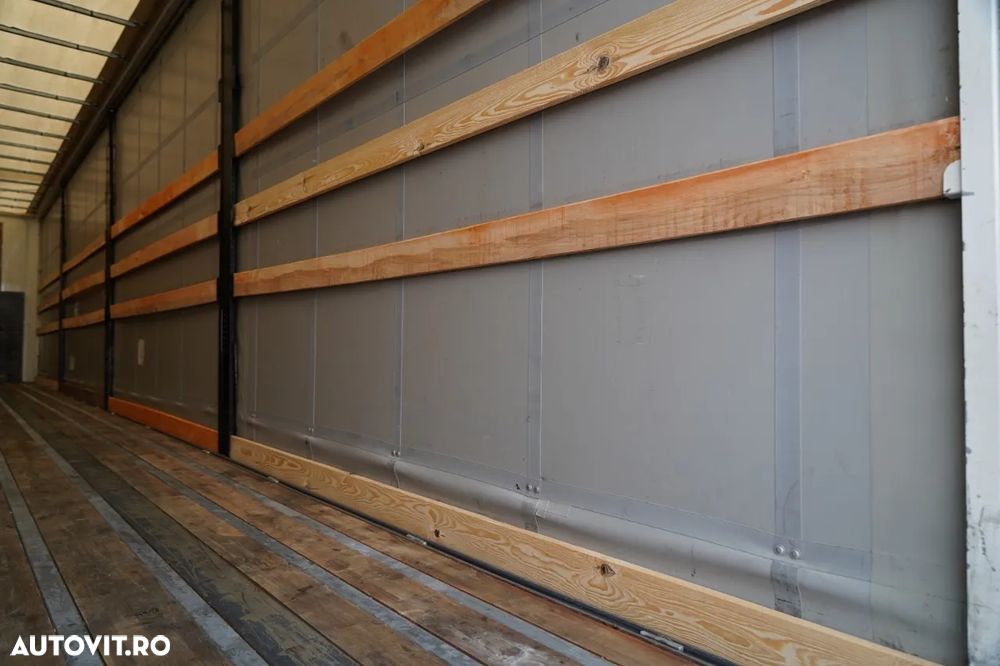 LeciTrailer CORTINĂ / STANDARD / PODEA PUTERNICĂ / AXĂ RIDICATĂ / ANVELOPE 100% / AXE - 19