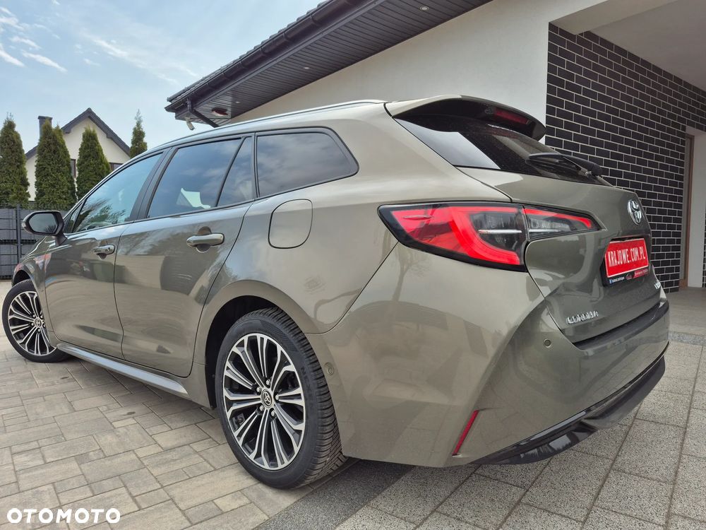 Toyota Corolla 2.0 Hybrid Comfort - 3