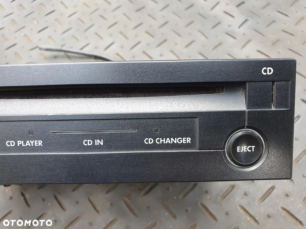 VOLKSWAGEN ZMIENIARKA PŁYT CD FABRYCZNA 1J0035119C GOLF IV BORA PASSAT B5 - 3