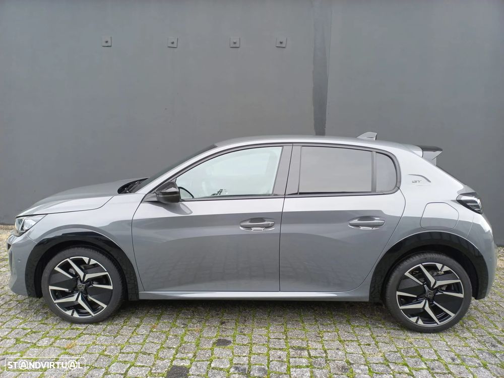 Peugeot 208 1.2 Hybrid GT e-DCS6 - 3