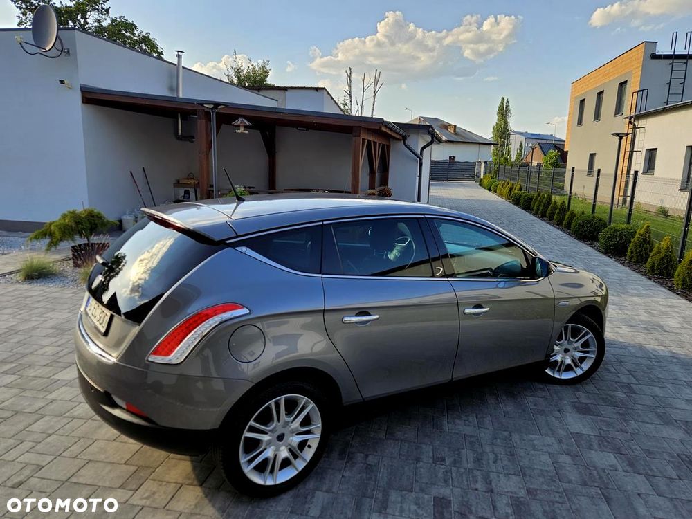 Lancia Delta 1.4 TurboJet 16v Gold - 11