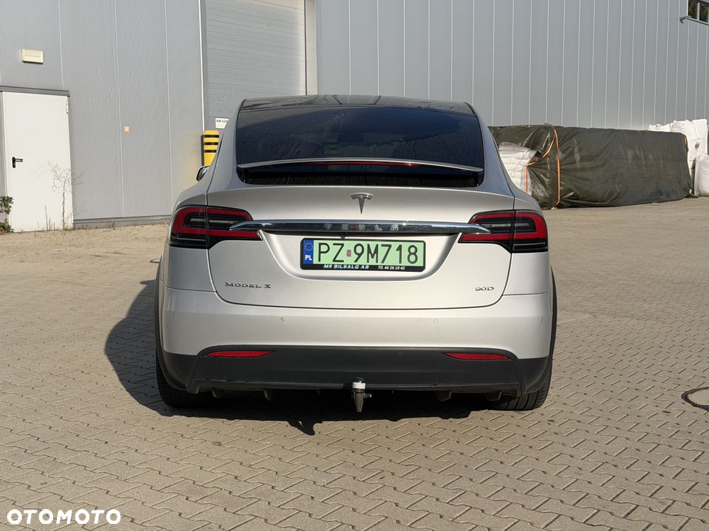 Tesla Model X Long Range Plus - 8