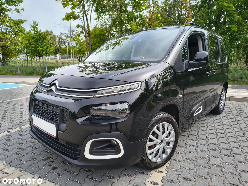 Citroën Berlingo XL 7-Sitzer PureTech 130 EAT8 FEEL - 1