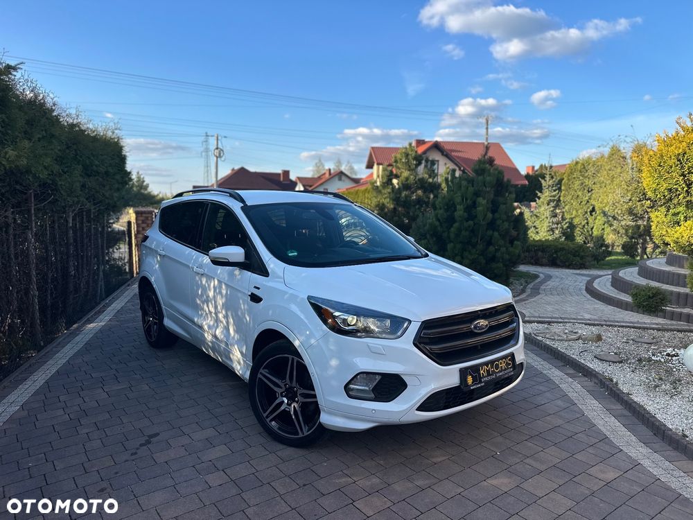 Ford Kuga 2.0 TDCi 2x4 ST-Line - 3