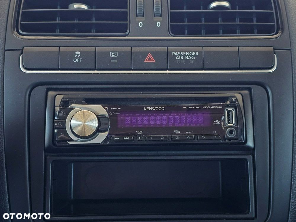 Volkswagen Polo - 15