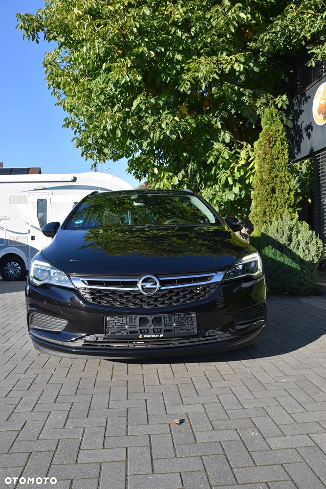 Opel Astra 1.4 Turbo Edition - 11